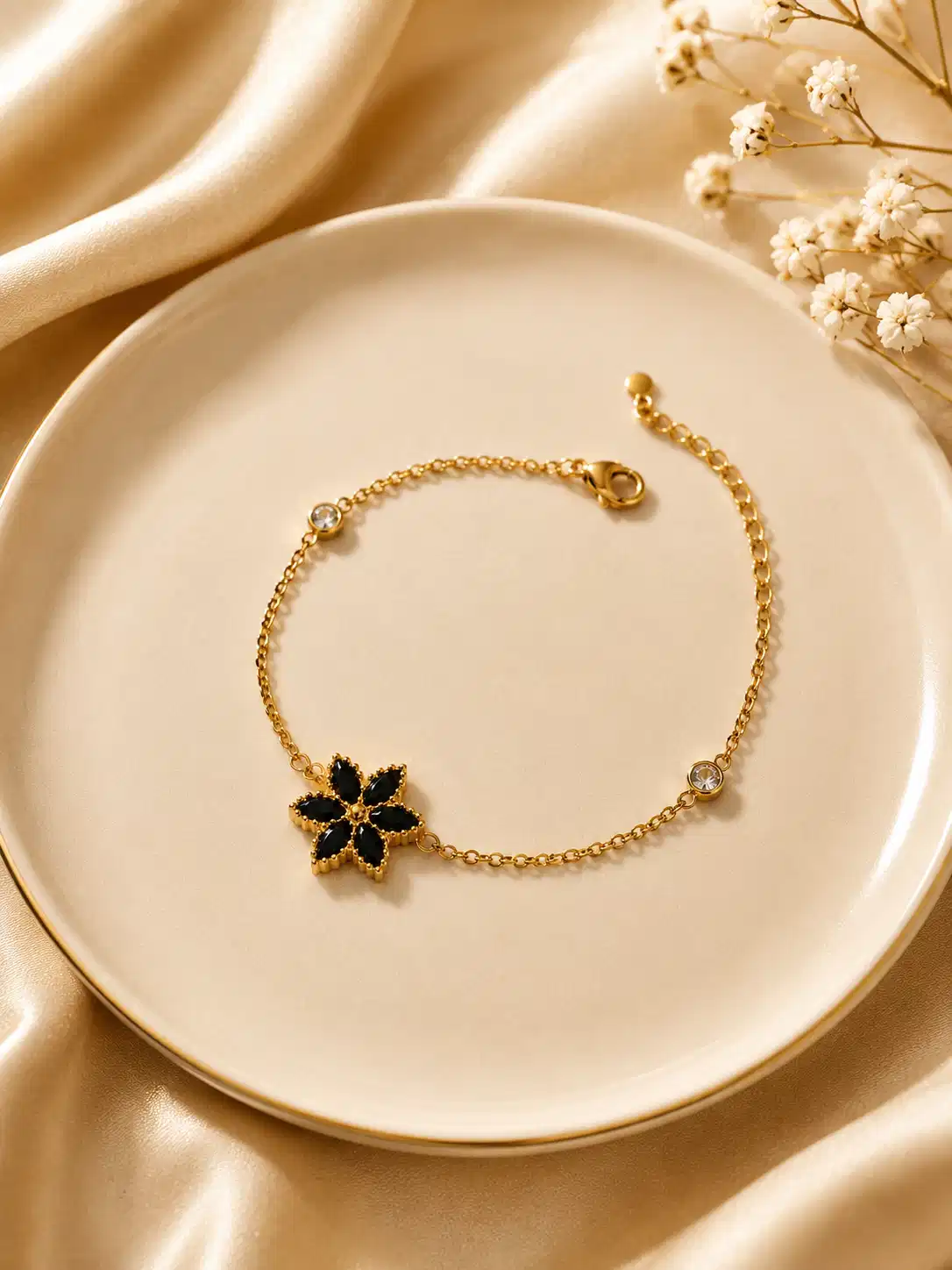 noir-bloom-anti-tarnish-black-flower-bracelet