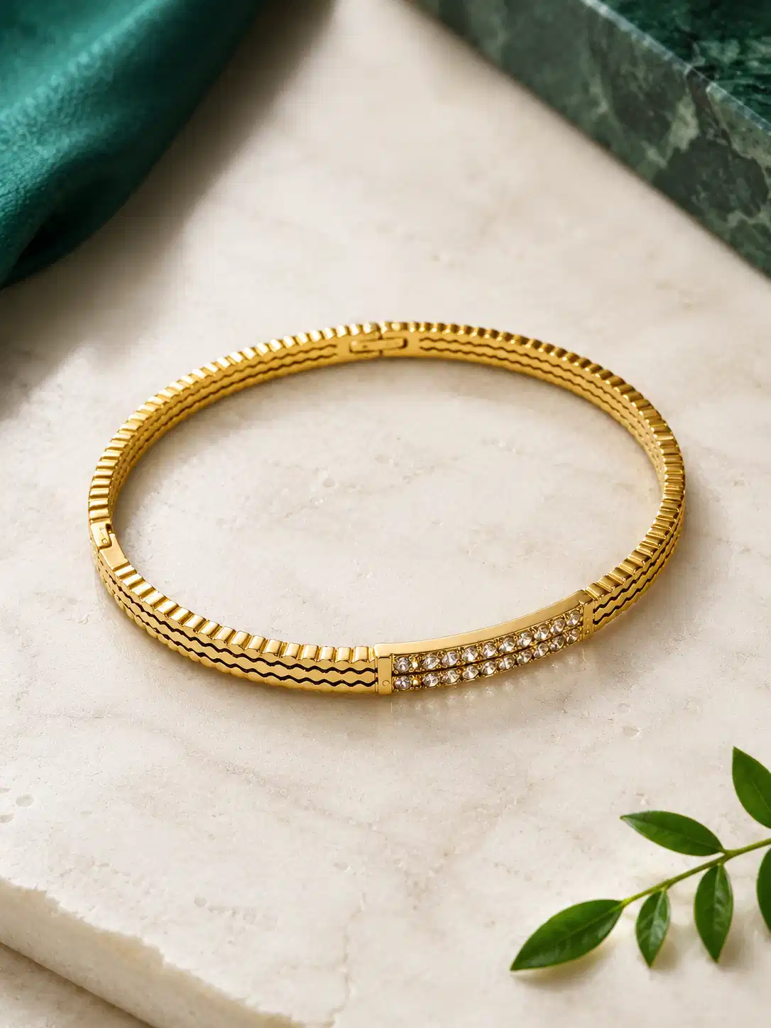 lustre-line-crystal-gold-bangle