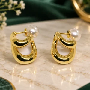Anti-tarnish gold-plated sculpted pearl swirl stud earrings for women