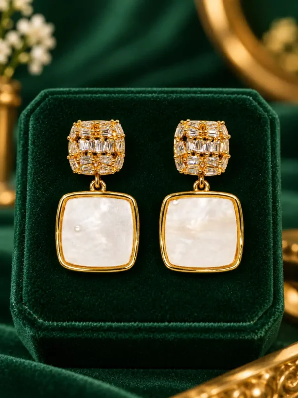 Aurelia anti tarnish square pearl drop earrings displayed in green jewellery box