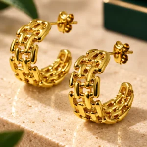 Aurelia anti-tarnish gold hoop earrings with a textured woven chain-link design