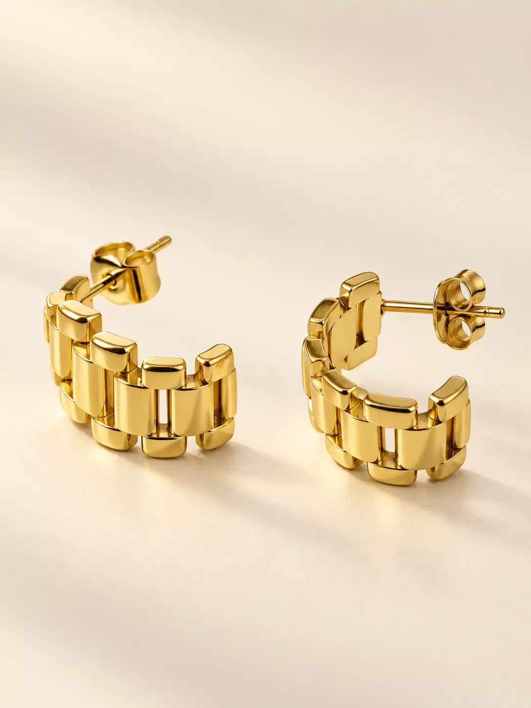 elara-watch-link-gold-hoops