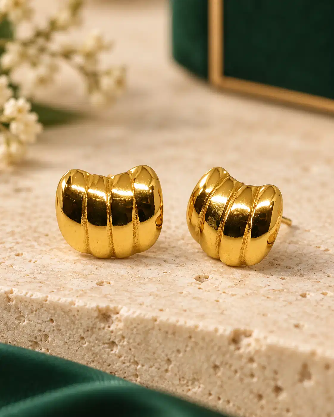 sculpted-ribbed-dome-gold-stud-earrings