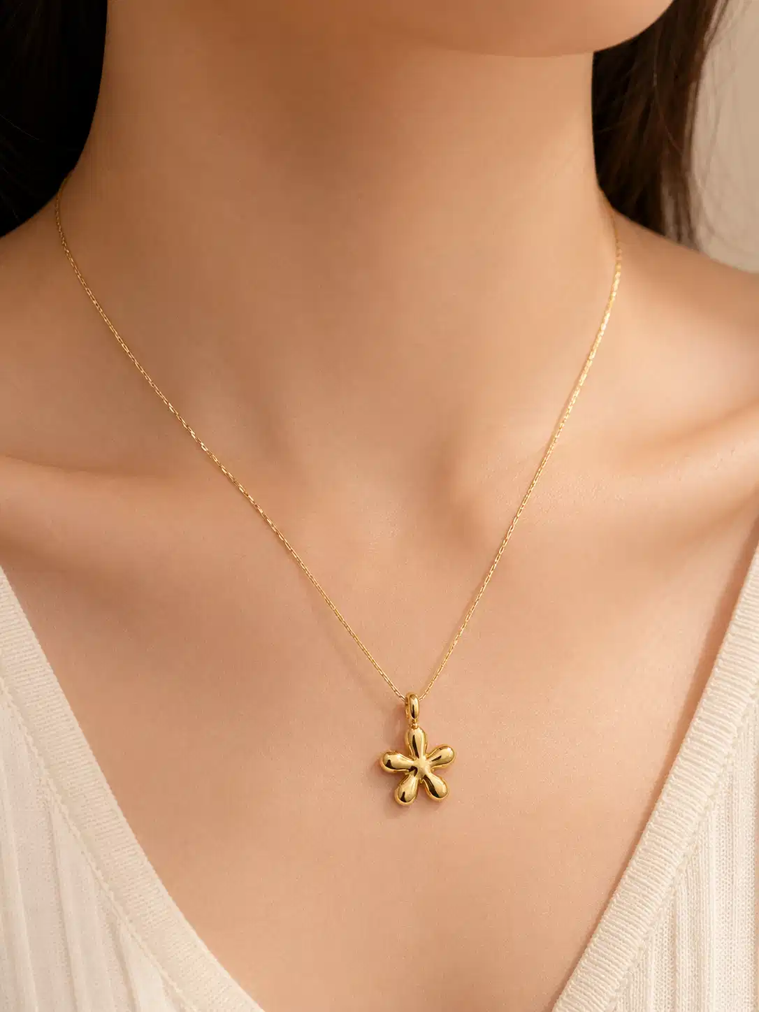 aurelia-bloom-anti-tarnish-pendant-necklace