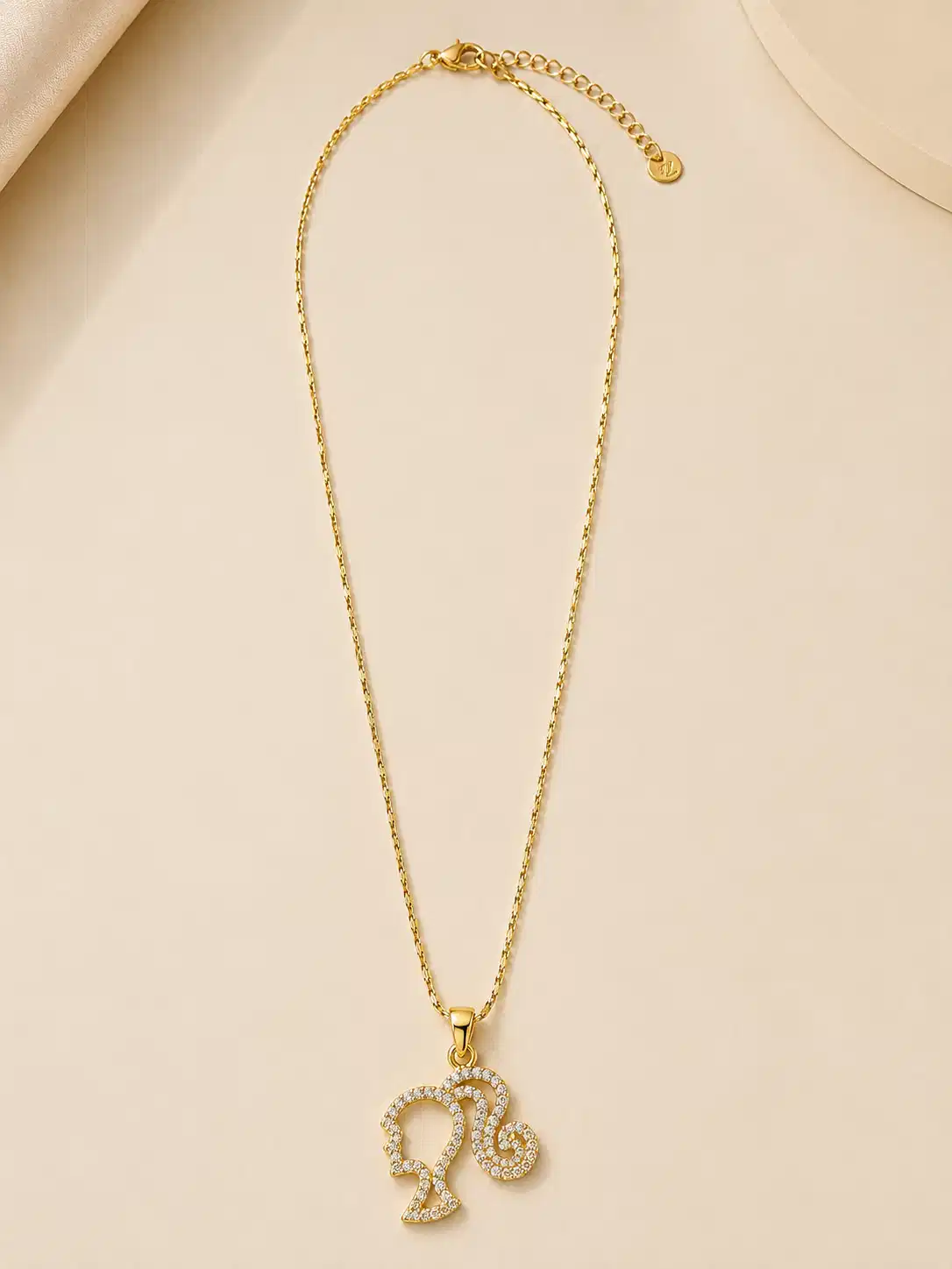 muse-crystal-silhouette-pendant-necklace